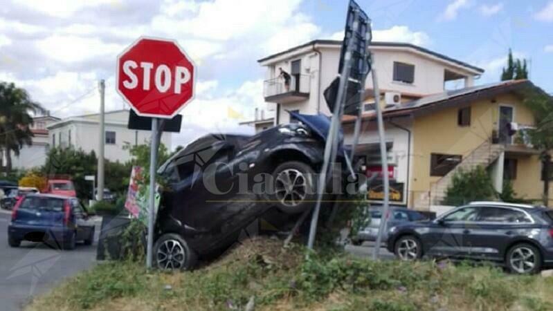 Incidente stradale a Davoli