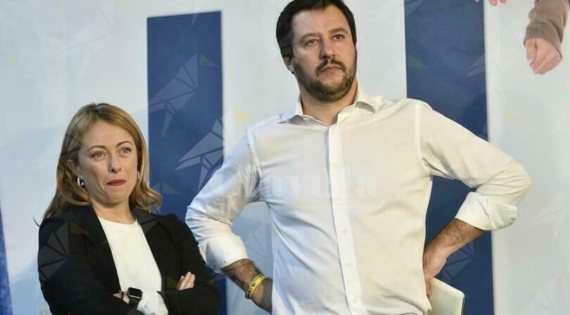 Meloni e Salvini, una all’opposizione e l’altro al governo per alimentare il caos