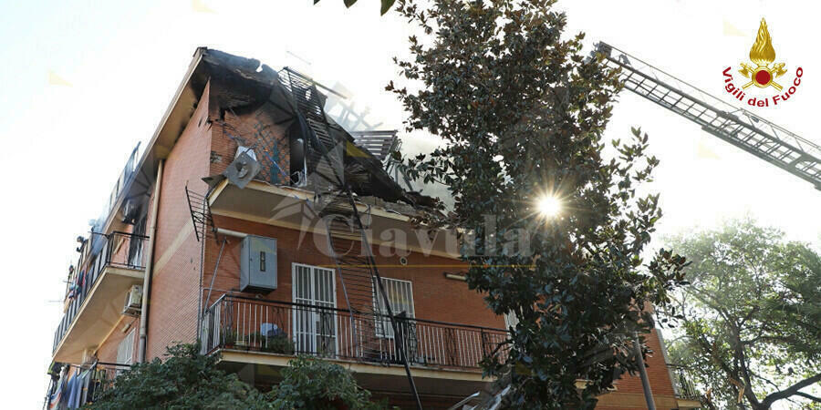 Roma, esplosione provoca il crollo parziale di una palazzina