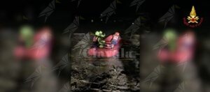 In Calabria alberi abbattutti dal vento e tetti divelti. 180 interventi dei vigili del fuoco item-thumbnail