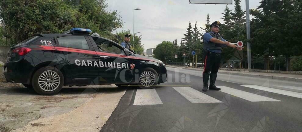 Calabria: rubano un furgone, due persone in manette per furto aggravato di veicoli