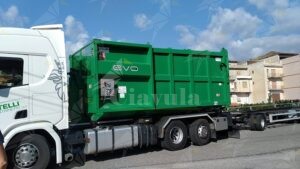 Gioiosa Ionica si dota di un nuovo container dotato di pressa per velocizzare il conferimento dei rifiuti item-thumbnail