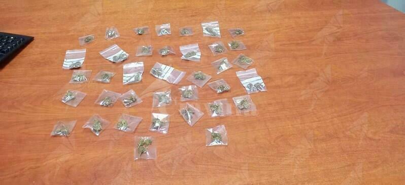 Calabria: Sorpreso in possesso di marijuana tenta la fuga. 23enne finisce in manette