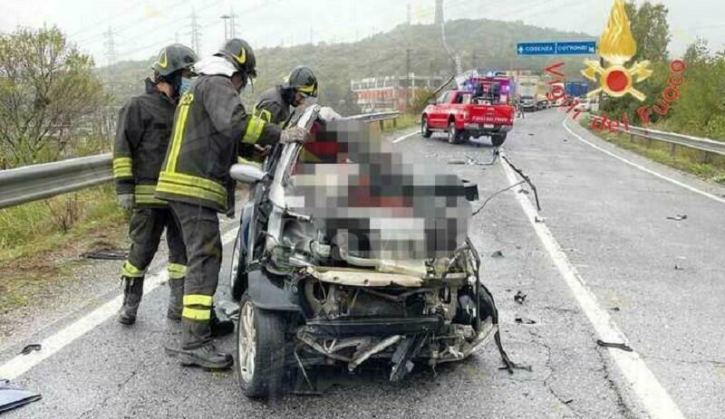 Ennesimo incidente mortale in Calabria, muore un 24enne