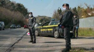 Traffico internazionale di droga: Tre persone in manette, sequestrati undici kg di cocaina item-thumbnail