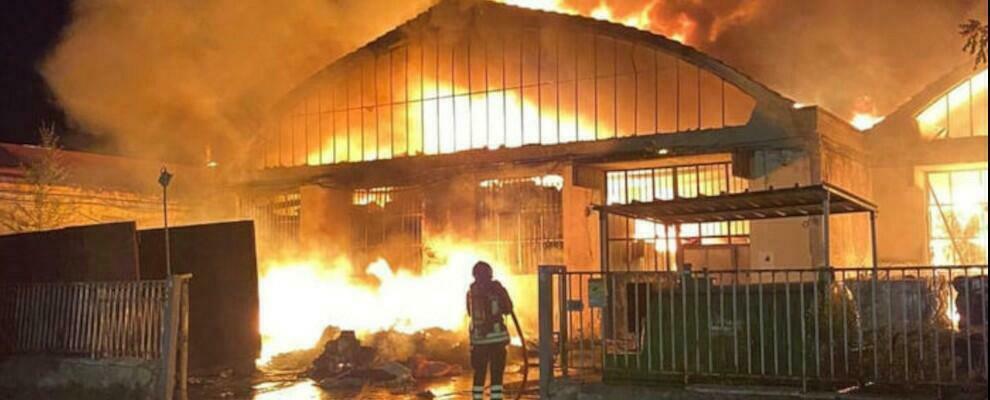 Migrante morto per incendio in Calabria, trovato carbonizzato