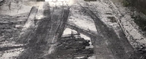 Lettore denuncia: “A Caulonia anche una pioggia leggera può provocare disagi ai residenti” item-thumbnail