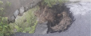 Bovalino, frana un tratto della provinciale a causa del maltempo item-thumbnail