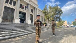 Calabria: I soldati in servizio nell’operazione “Strade Sicure” soccorrono bambino smarrito item-thumbnail