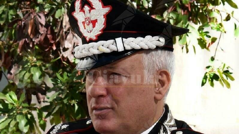 Il generale Salsano in visita ai carabinieri del gruppo di Locri