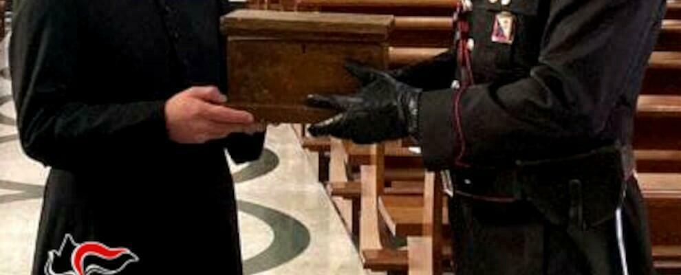 Si finge un fedele e ruba tra le offerte della chiesa: in manette un sidernese