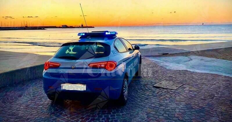 Calabria: La polizia intensifica l’attività di contrasto allo spaccio di sostanze stupefacenti