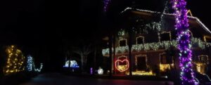 Stasera a Caulonia apre”La Casa di Babbo Natale” item-thumbnail