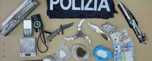 Beccato in casa con la droga sul tavolo della cucina: un arresto in Calabria item-thumbnail