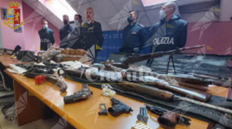 Arrestati due cauloniesi a Torino per detenzione di armi da fuoco e possesso di grandi quantità di stupefacenti