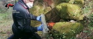 I carabinieri sequestrano armi da guerra nel reggino item-thumbnail