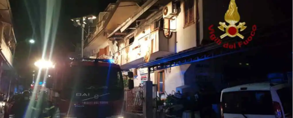 Tragedia a Cinquefrondi: giovane muore in un incendio nel suo appartamento