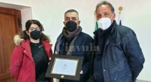 Stilo: il segretario generale Mario Ientile va in pensione. l’encomio del sindaco e di tutta l’amministrazione comunale item-thumbnail
