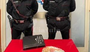 Calabria: in auto con la cocaina, 31enne finisce in manette item-thumbnail