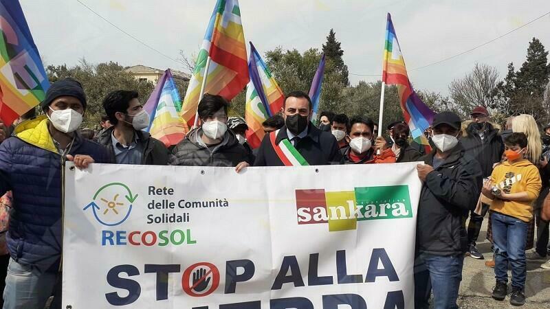 Gioiosa Ionica ricorda l’incidente aereo di Prunia e grida “NO alla guerra”