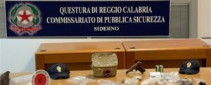 Armi e droga trovate a Gioiosa Ionica: indagini in corso item-thumbnail