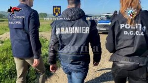 Disarticolata associazione per delinquere con base nella provincia di Reggio Calabria. 16 arresti e 59 indagati item-thumbnail