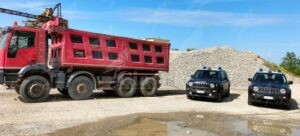 Calabria: Furti di materiali inerti, tre operai in manette item-thumbnail