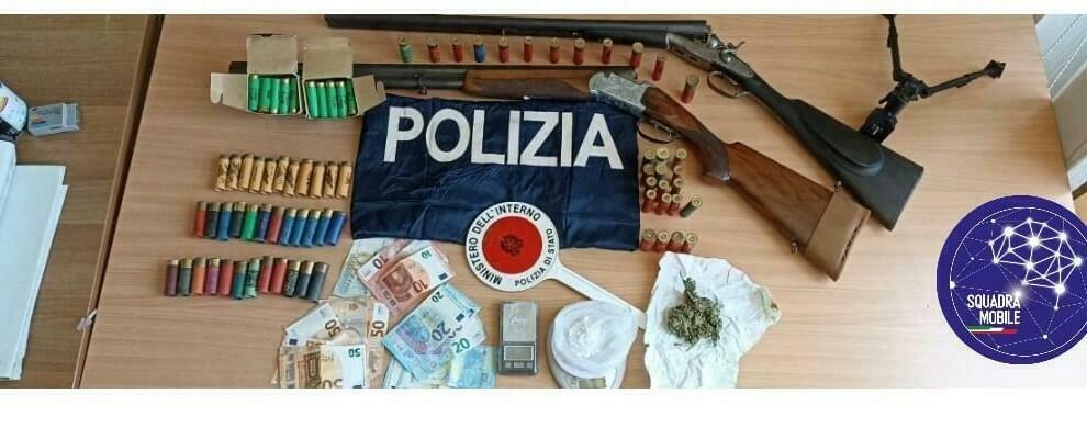 Trovato in possesso di fucili, munizioni e droga: un arresto nel vibonese
