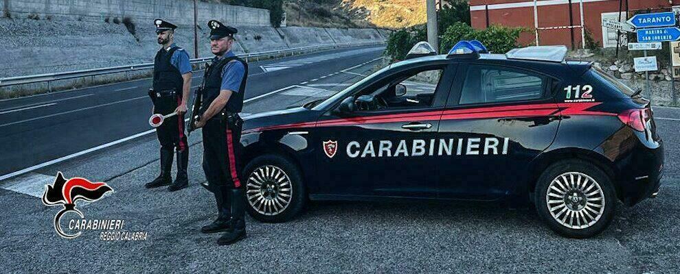 Paura nel reggino: armato di coltello minacciava di morte i passanti. Scatta l’arresto