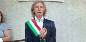 Giunta Caulonia, il sindaco prende in mano la situazione: “Basta, decido io!”. Tramonta l’ipotesi Riccio item-thumbnail