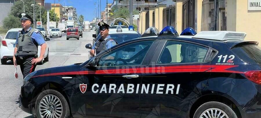 Calabria: Rapina una donna mentre aspetta l’uscita della figlia da scuola