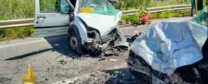 Tremendo incidente stradale a Bagnara Calabra, muore il pilota automobilistico Cammareri item-thumbnail