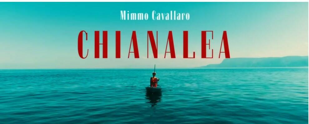 “Chianalea” il nuovo videoclip di Mimmo Cavallaro dedicato ad uno dei borghi più belli e suggestivi della Calabria