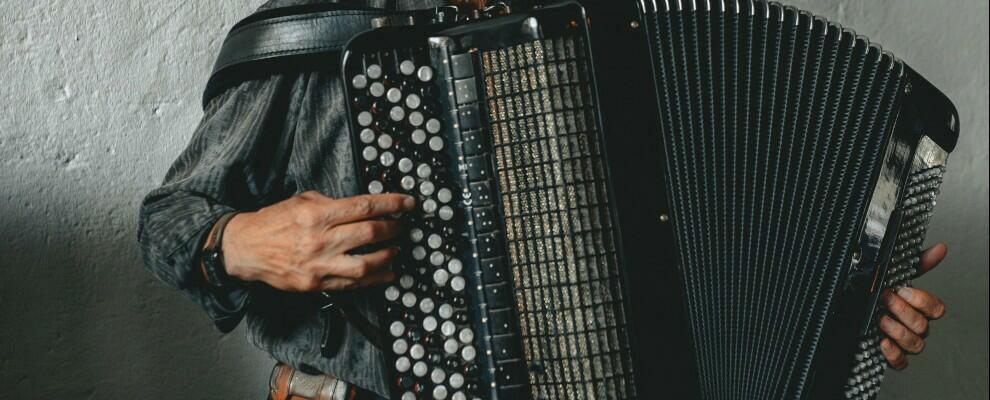 A Caulonia un Campus dedicato allo studio dell’organetto con il maestro Paolo Messineo