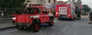 Fumo da una cabina dell’Enel. I vigili del fuoco intervengono a Caulonia marina item-thumbnail