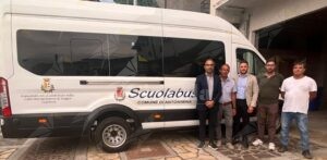 Dalla Città Metropolitana di Reggio Calabria un nuovo scuolabus per il comune di Antonimina item-thumbnail