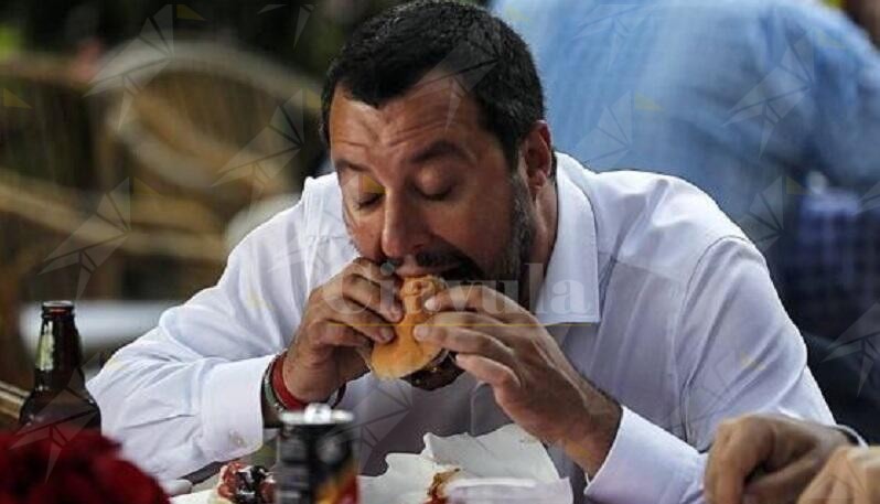 La carriera politica di Salvini in alcuni scatti fotografici