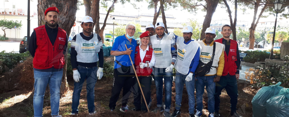 I beneficiari del  Progetto di accoglienza SAI di Gioiosa in prima linea a “Le giornate insieme a te  per l’ambiente”