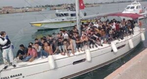 Sbarcano in 100 in Calabria. Ma a bordo c’è una vittima item-thumbnail