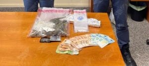 Trovato in possesso di eroina e marijuana, arrestato item-thumbnail