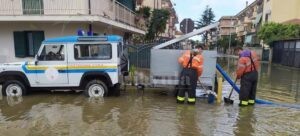 Mareggiate in Calabria, in campo la Protezione civile item-thumbnail