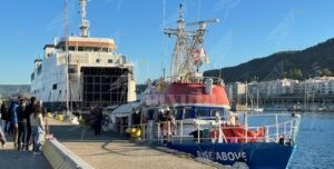 La nave “Rise Above” con a bordo 89 migiranti è arrivata al porto di Reggio Calabria item-thumbnail