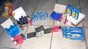 Calabria: Deteneva abusivamente munizioni e artifizi pirotecnici vietati. Arrestato item-thumbnail