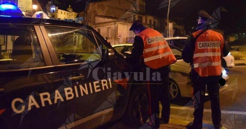 Detenzione e traffico di stupefacenti, due arresti e una denuncia in Calabria