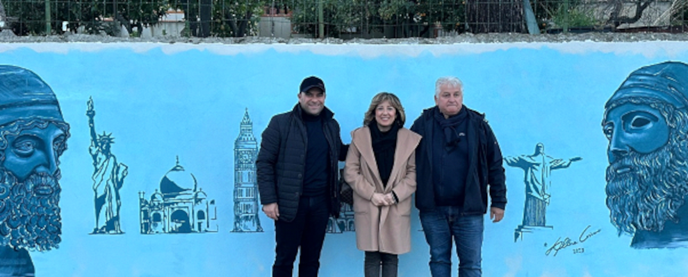 Nuovo murales a Grappidaro di Siderno