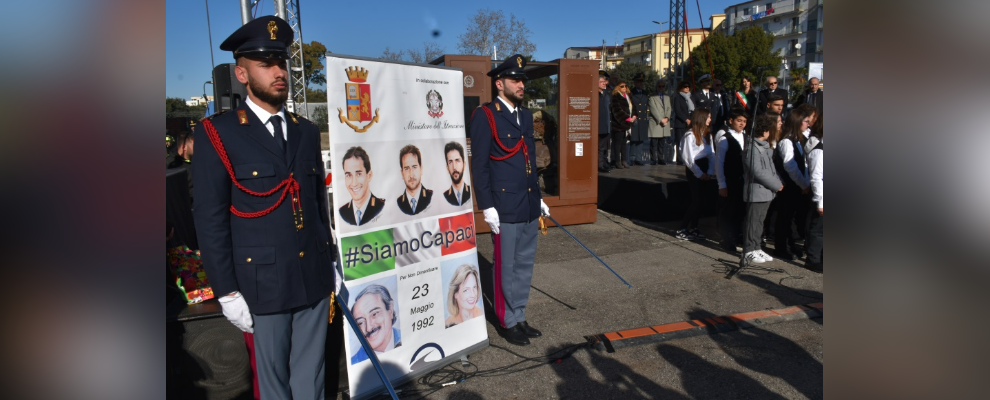 A Crotone la teca con i resti dell’auto di Giovanni Falcone