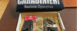Spara al fratello al culmine di una lite, due arresti in Calabria item-thumbnail