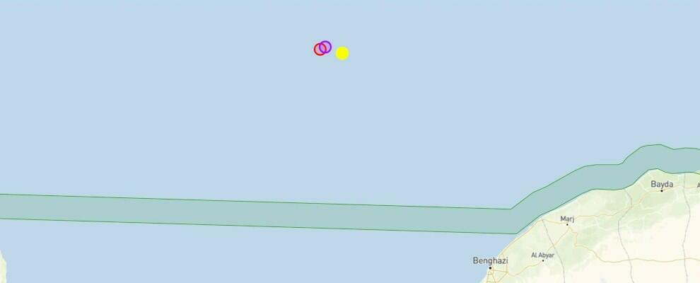 Ancora morti in mare, Alarmphone denuncia su Twitter: “Le autorità italiane hanno ritardato deliberatamente i soccorsi” Ancora morti in mare, Alarmphone denuncia su Twitter: “Le autorità italiane hanno ritardato deliberatamente i soccorsi”