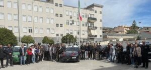 Incontro proficuo tra i carabinieri di Roccella e gli studenti delle medie di Bivongi, Riace e Stilo item-thumbnail