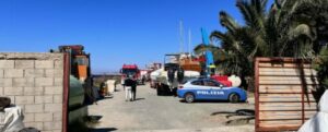 Incendio al porto di Reggio Calabria, distrutta una barca item-thumbnail